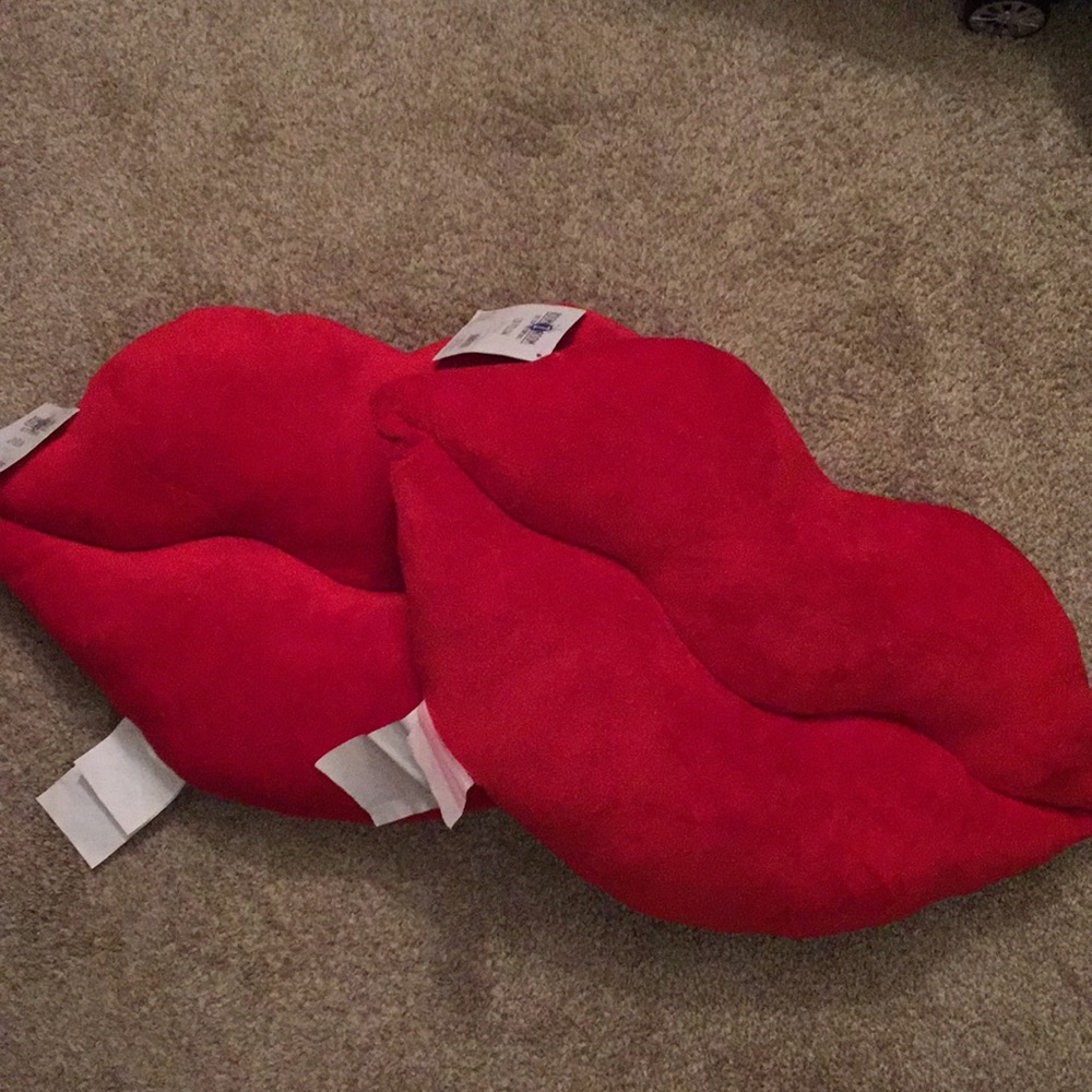 Red Lip Pillows
